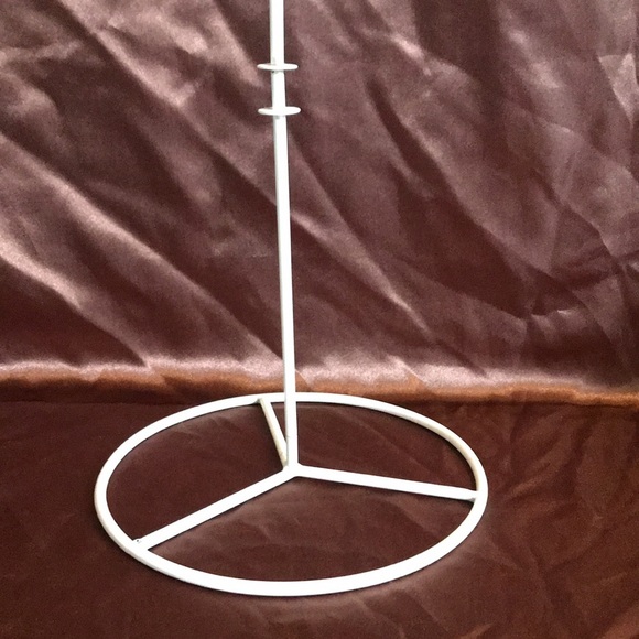Metal 16.5" tall table stand rotating jewelry display for home craft shows fairs - Picture 3 of 16